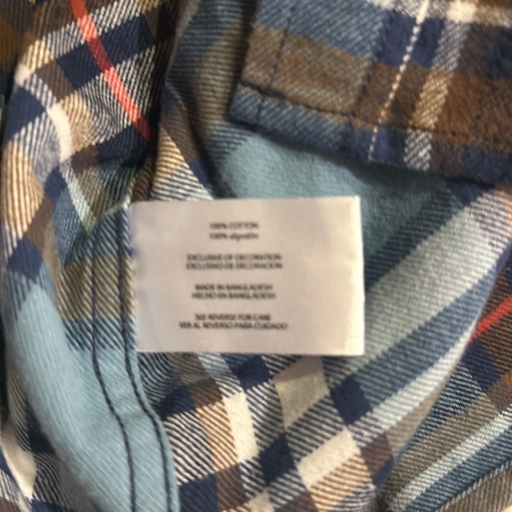 Eddie Bauer striped plaid flannel button down shirt 100% cotton w front pocket - Picture 8 of 10